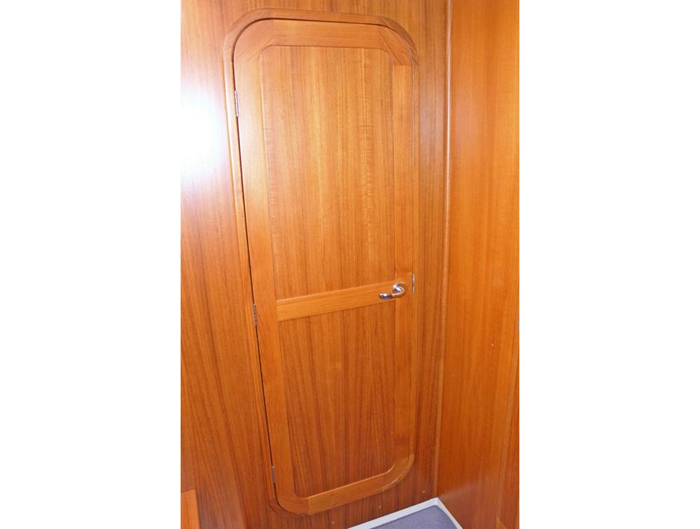 Fore ship, Accommodation